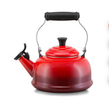 LE CREUSET Whistling Teakettle(Red)