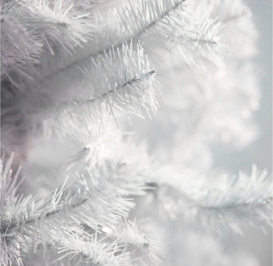 Northern Lights 1.5m Christmas Tree