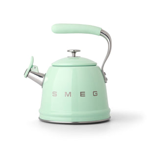 Smeg Whistling Kettle Pastel Green
